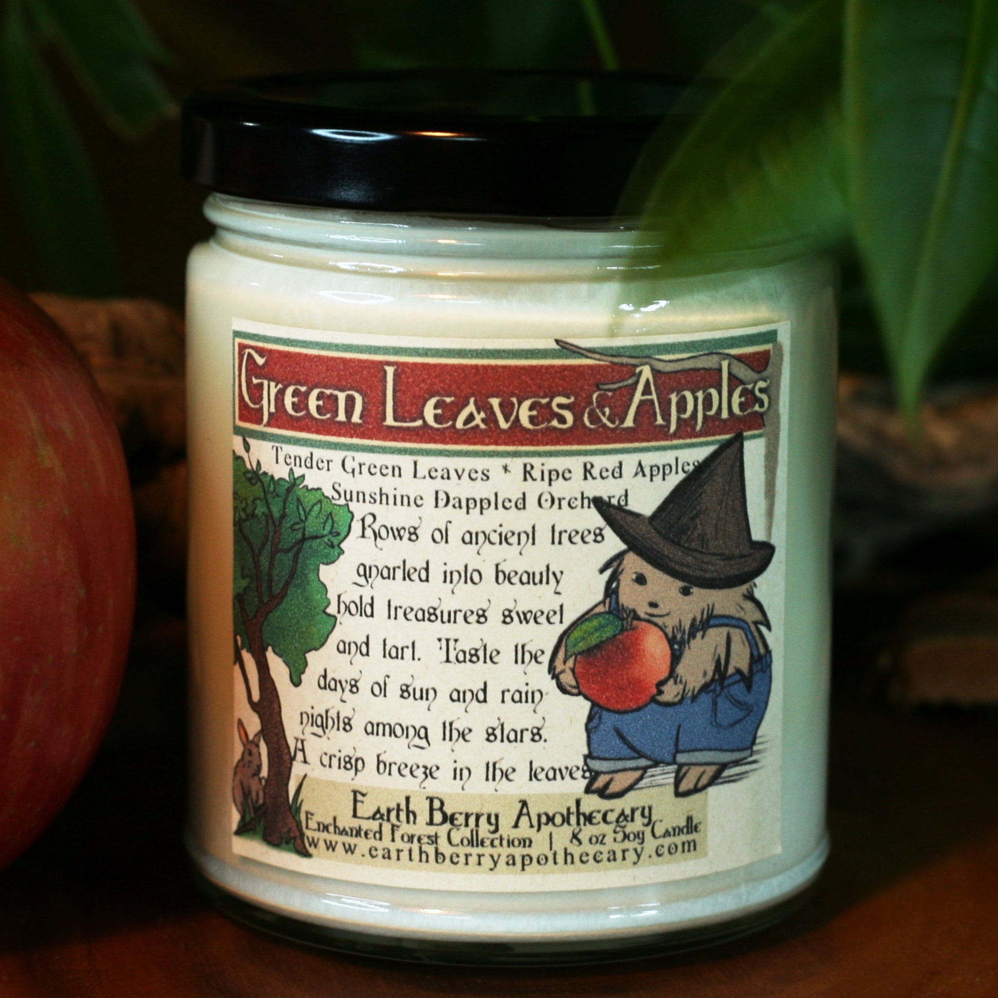 Fresh apple scented candle with cute fantasy theme